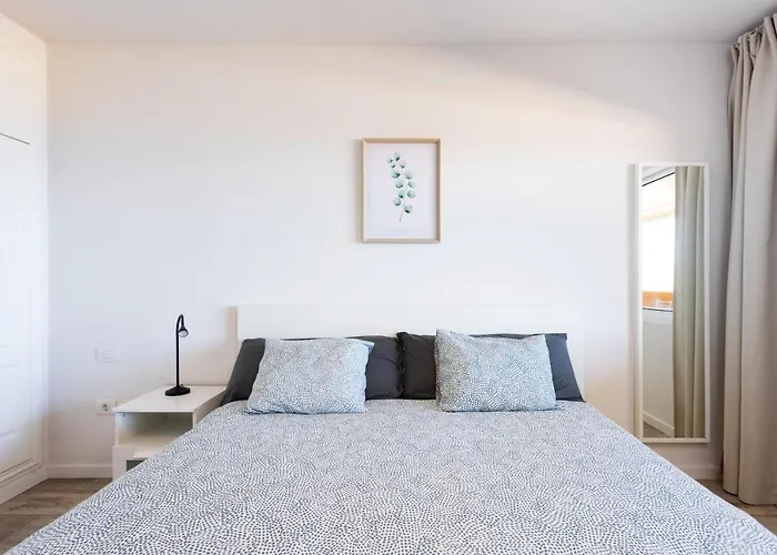 Ocean View Roque Del Conde Апартаменти *